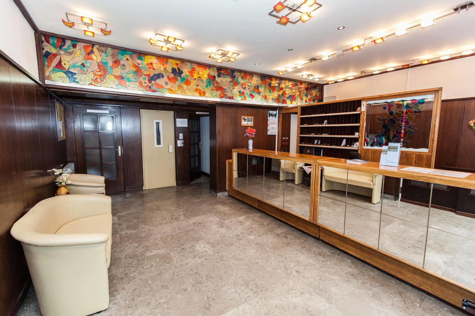 Hotel Zagreb تْسْغيكفانِتْسا المظهر الخارجي الصورة